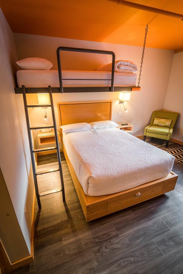 Adventure Hotel Nelson Eksteriør bilde